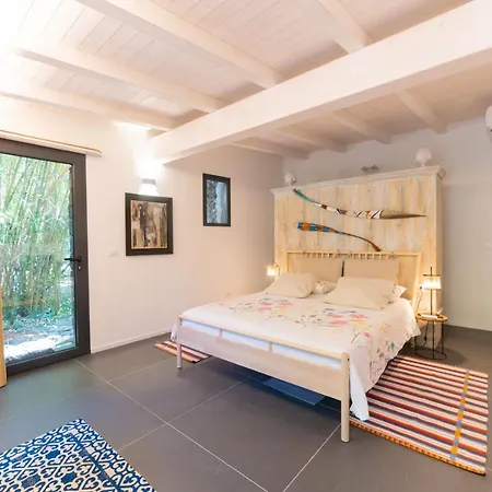 Pioppo Bianco Dell'etna Apartment
